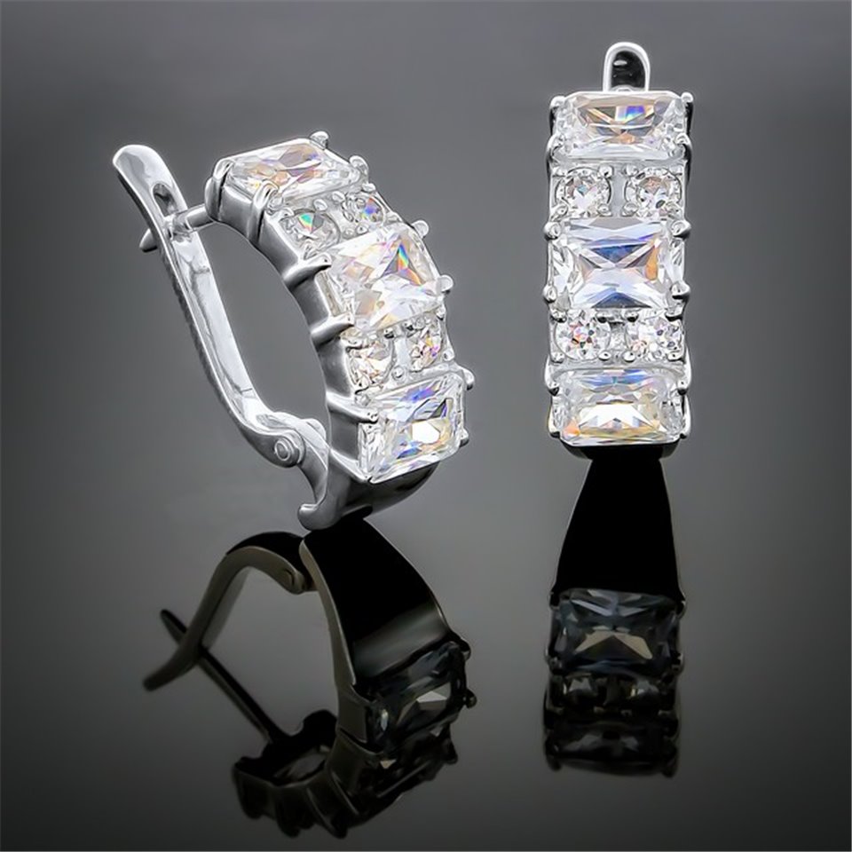 Сережки 131 білі Rh Timofeev