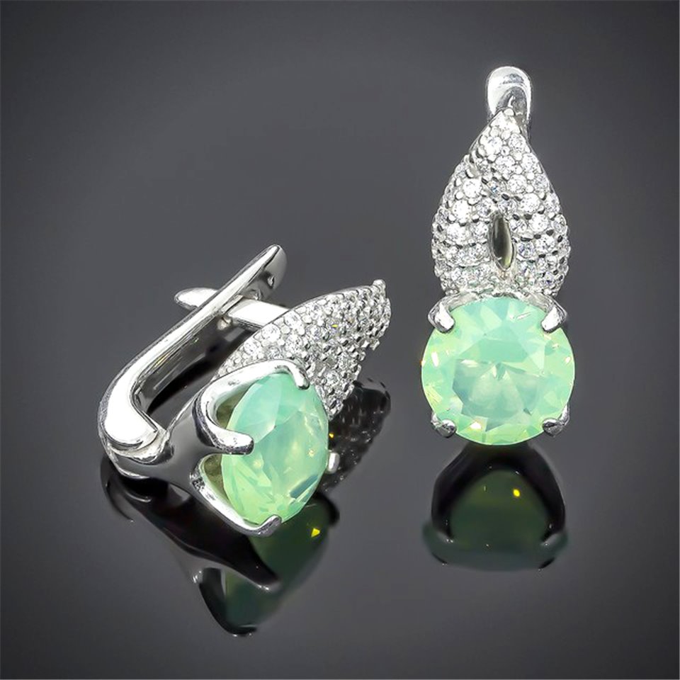 Сережки 512(2) альпініт молочно салатовий Rh Timofeev