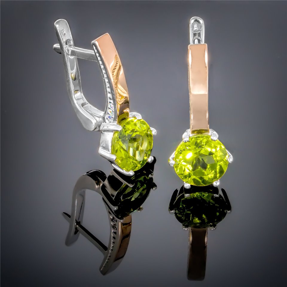 Сережки 370 альпініт зелений Rh Timofeev