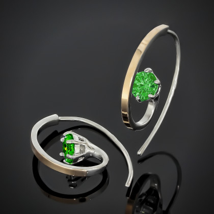 Сережки 660 альпініт зелений Rh Timofeev