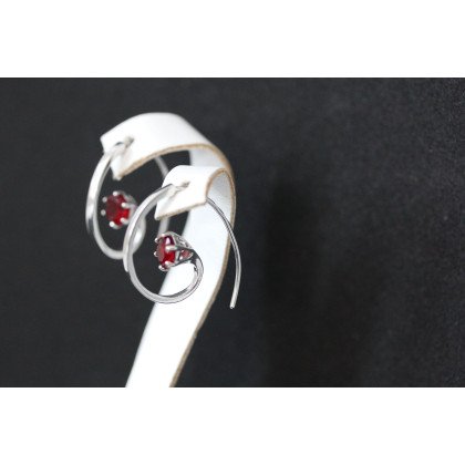 Сережки 660(2) альпініт червоний Rh Timofeev