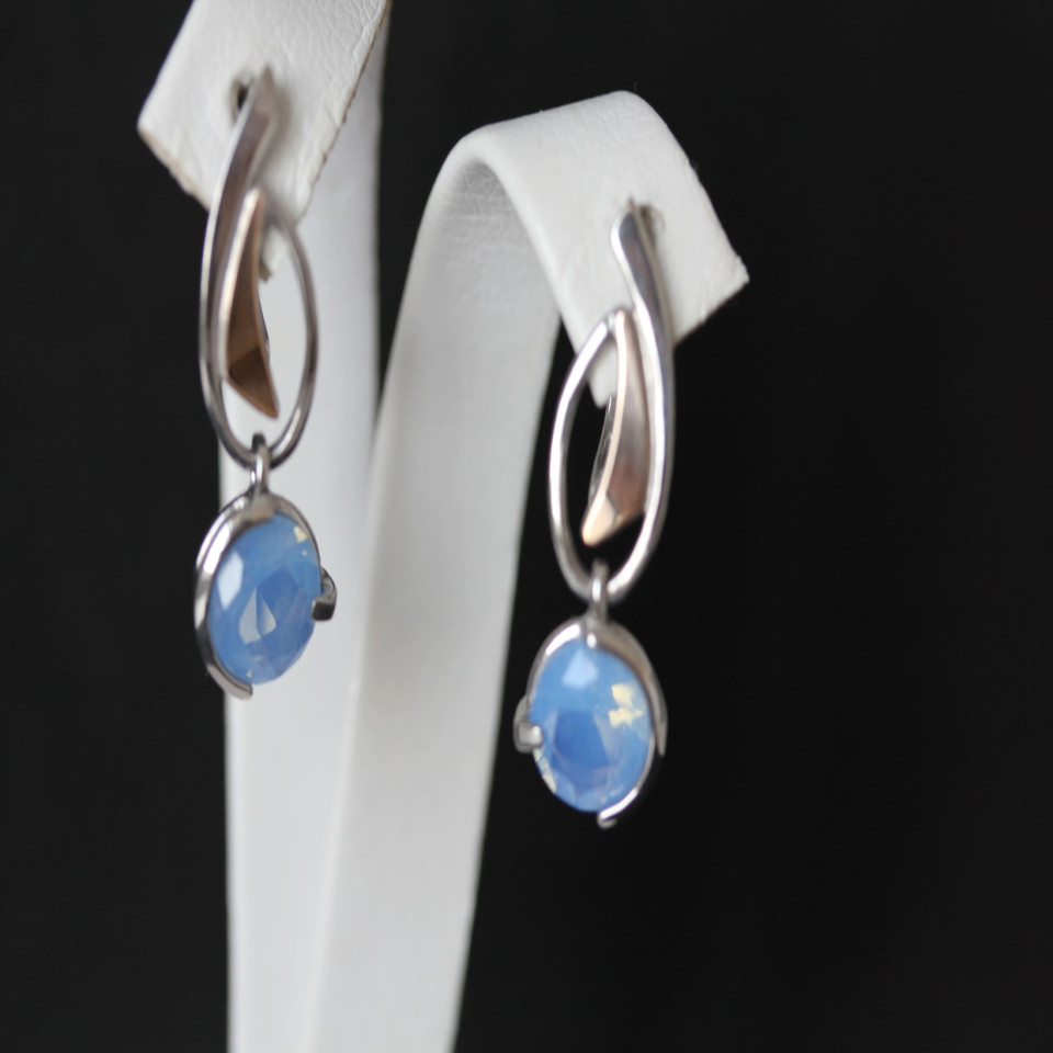 Сережки 645 альпініт молочно блакитний Rh Timofeev