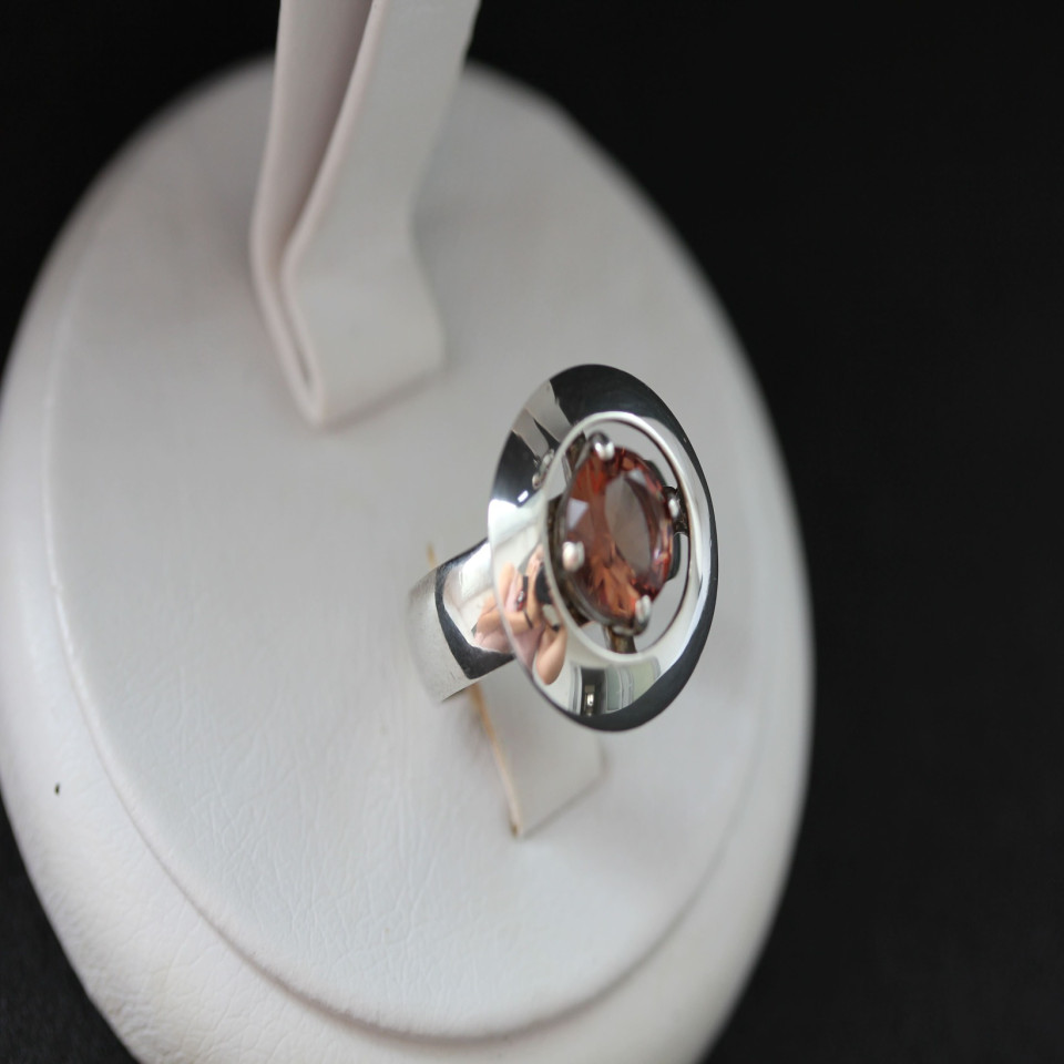 Перстень 644 султаніт Rh Timofeev