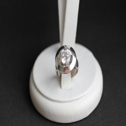 Перстень 644 цирконій білий Rh Timofeev