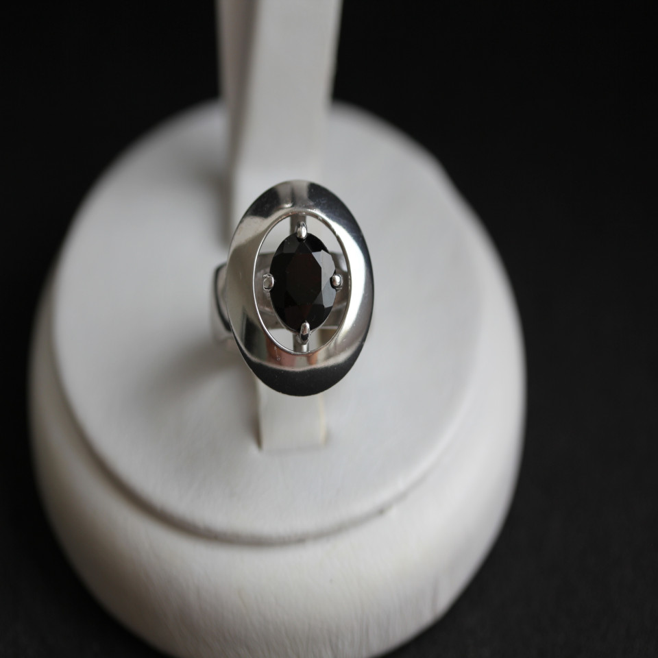 Перстень 644 гранат Rh Timofeev