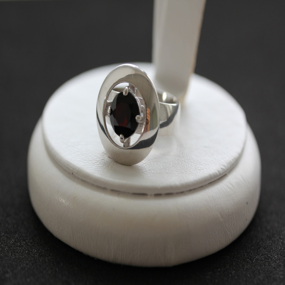 Перстень 644 гранат Rh Timofeev