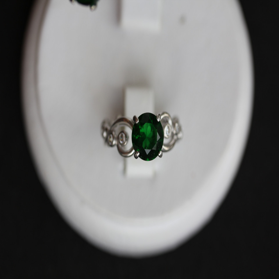 Перстень 560 альпініт зелений Rh Timofeev