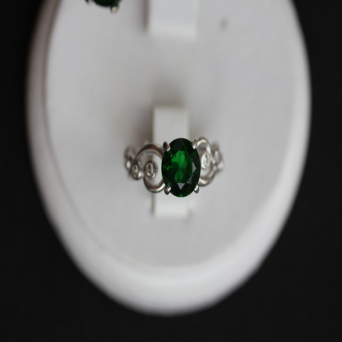 Перстень 560 альпініт зелений Rh Timofeev