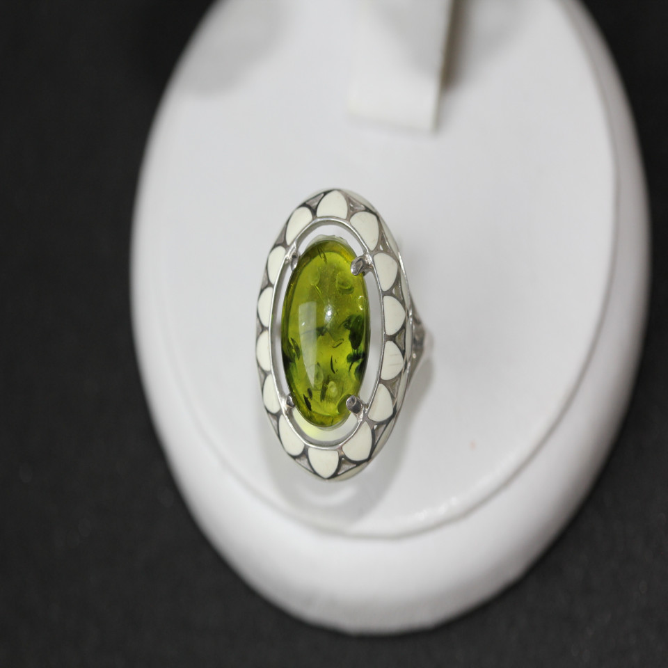 Перстень 401 янтарь зелений імітація Rh Timofeev