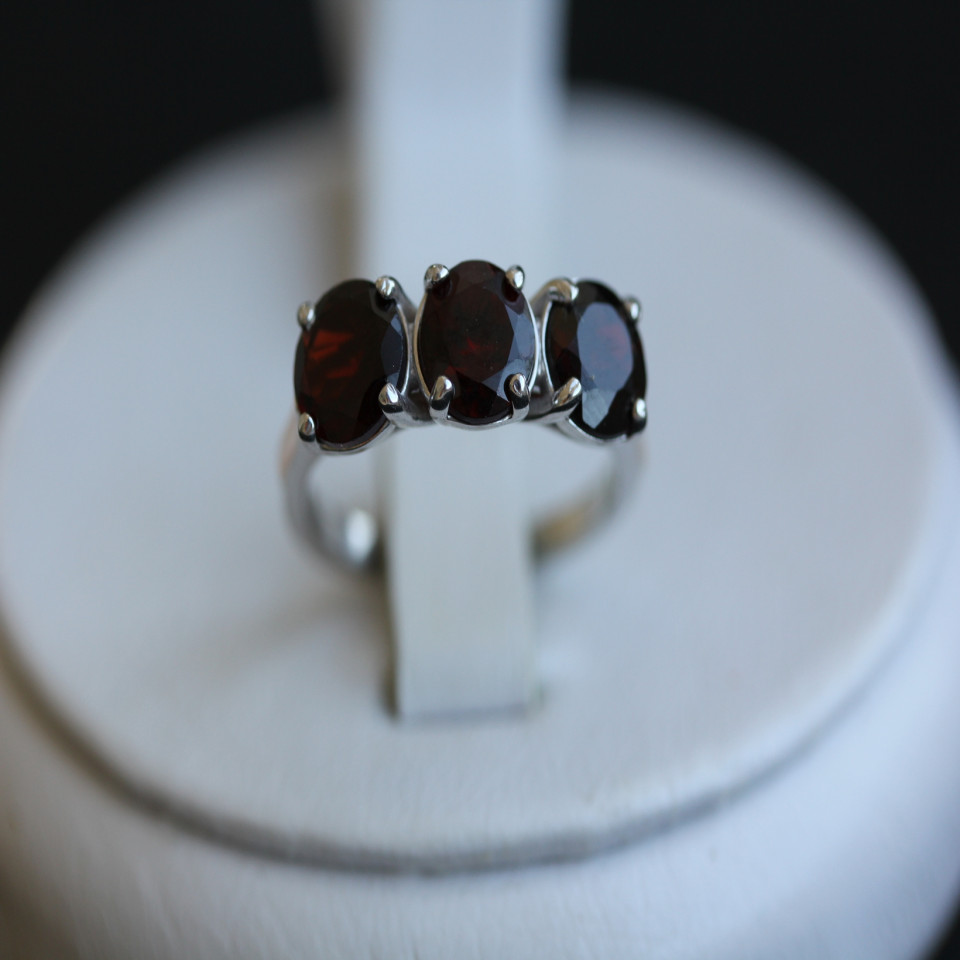 Перстень 407 гранат Rh Timofeev