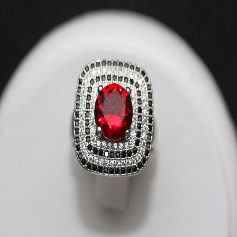 Перстень 450 альпініт клюква/цирконій чорнийб. Rh Timofeev