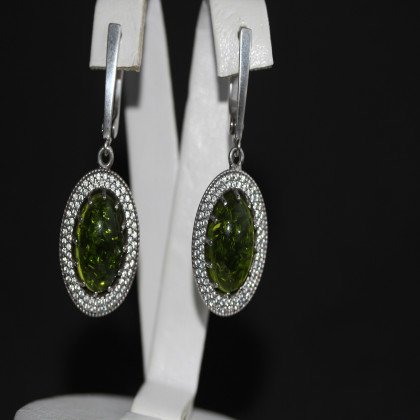 Сережки 476(2) янтарь зелений імітація Rh Timofeev 2