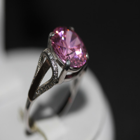 Перстень 489 цирконій рожевий Rh Timofeev