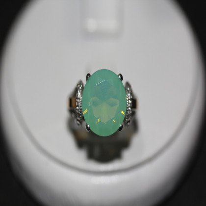 Перстень 489 альпініт молочно салатовий Rh Timofeev