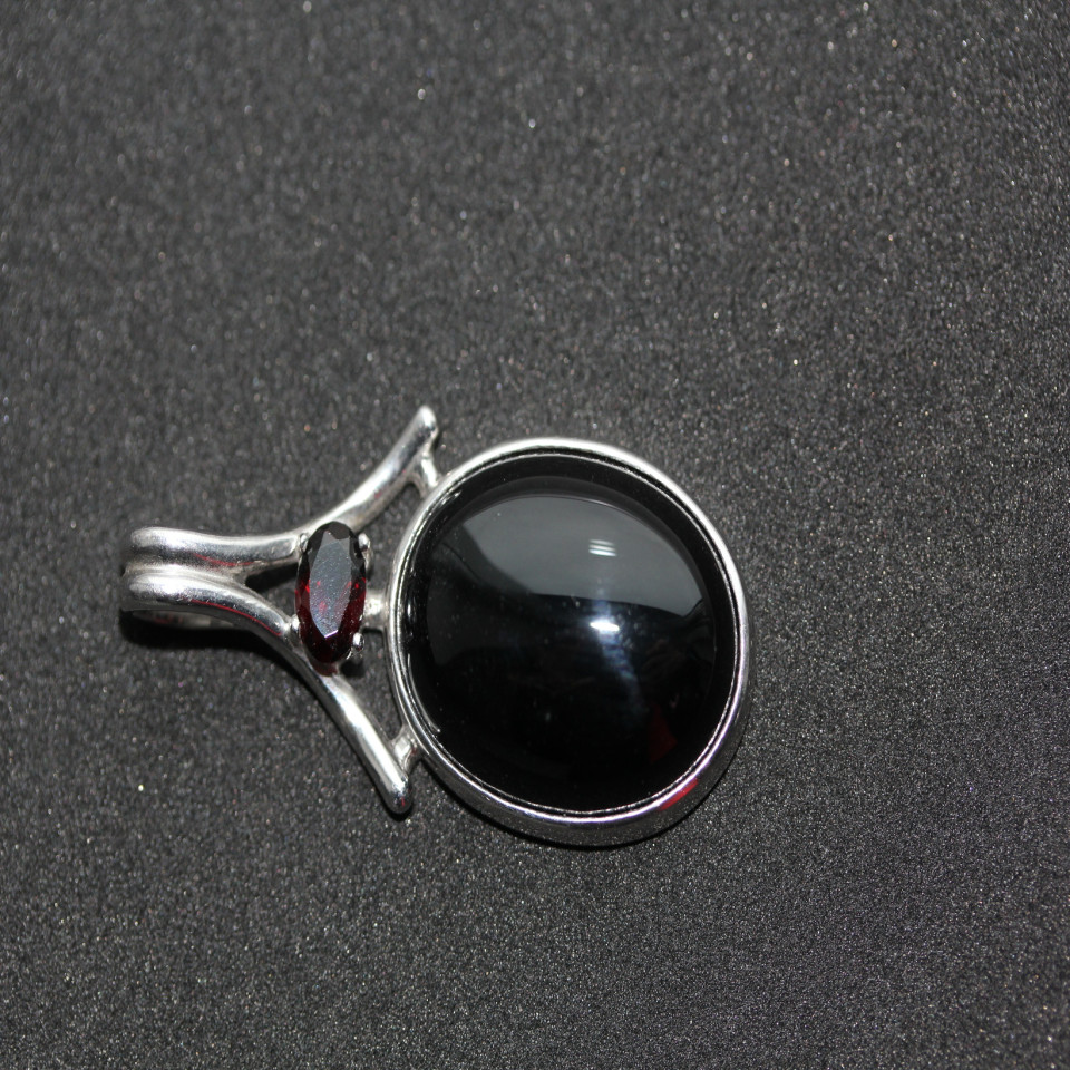 Підвіс 100 онікс \гранат Rh Timofeev