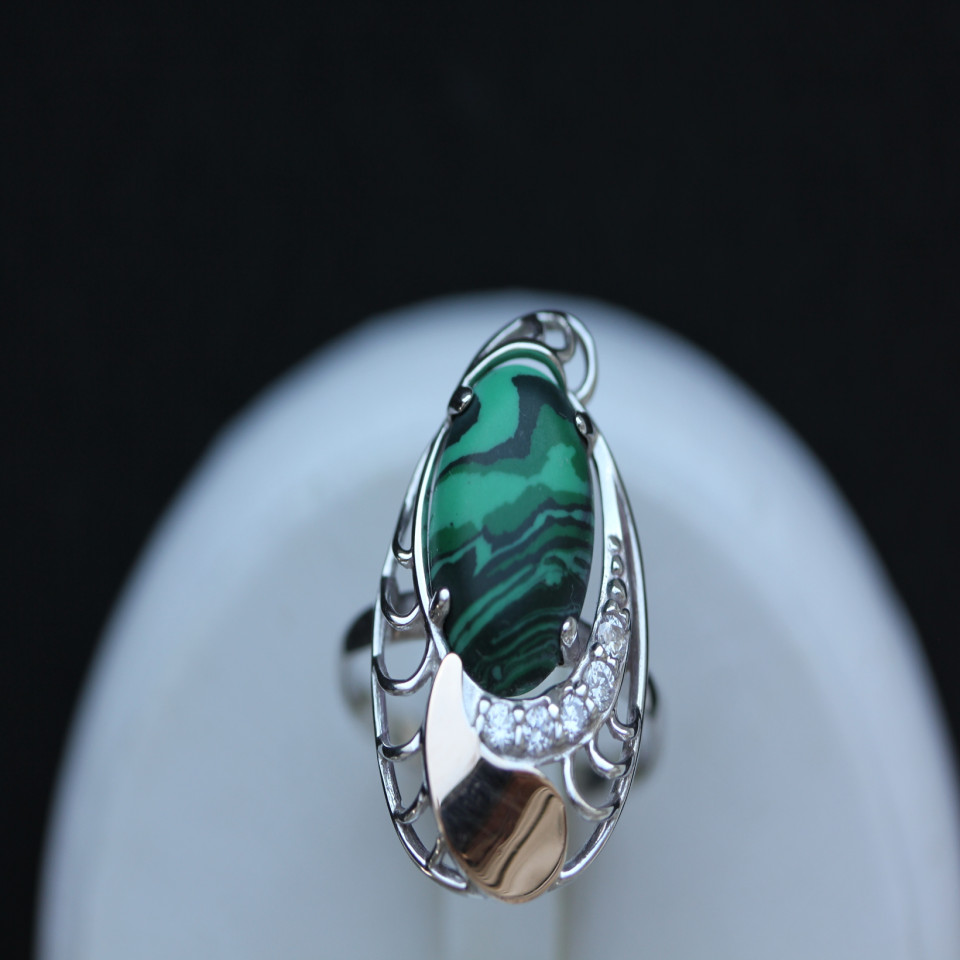 Перстень 310 малахіт Rh Timofeev