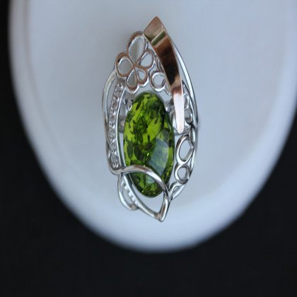 Перстень 316 янтарь зелений імітація Rh Timofeev