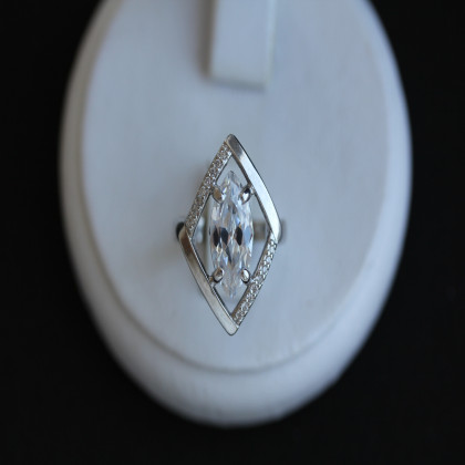 Перстень 379(2) цирконій білий Rh Timofeev