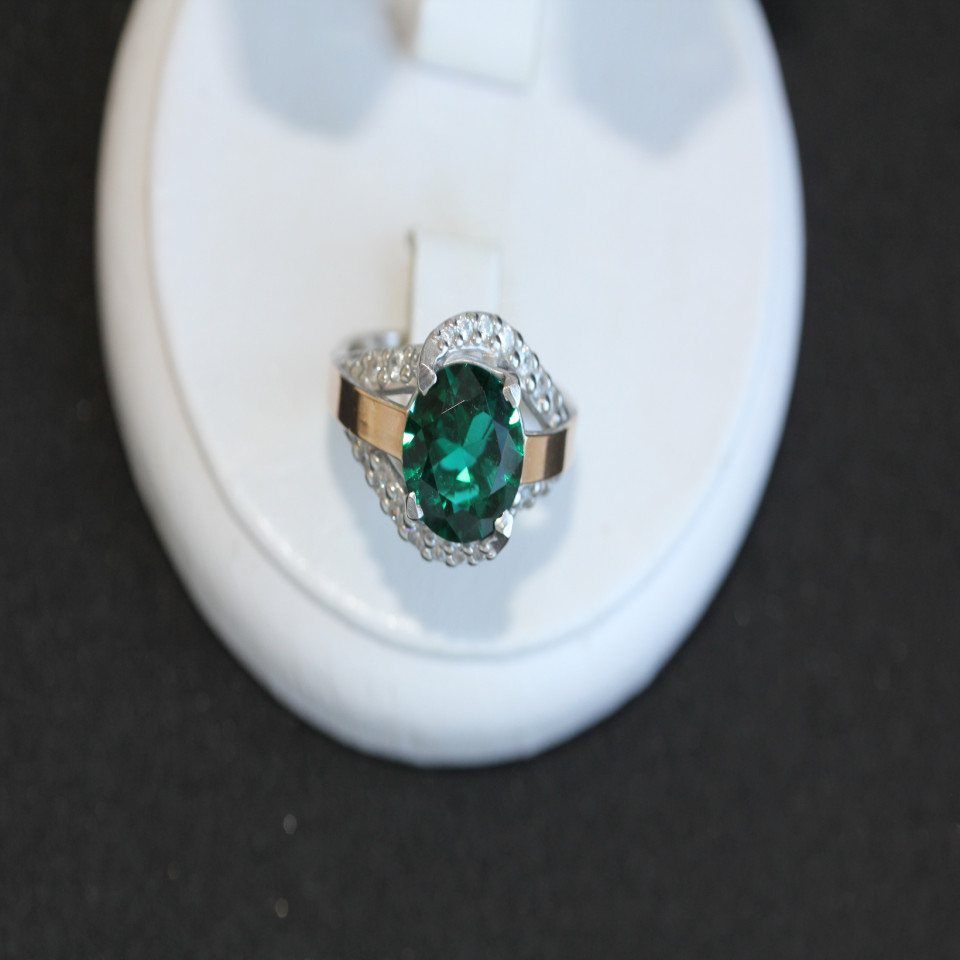 Перстень 385 альпініт смарагд Rh Timofeev