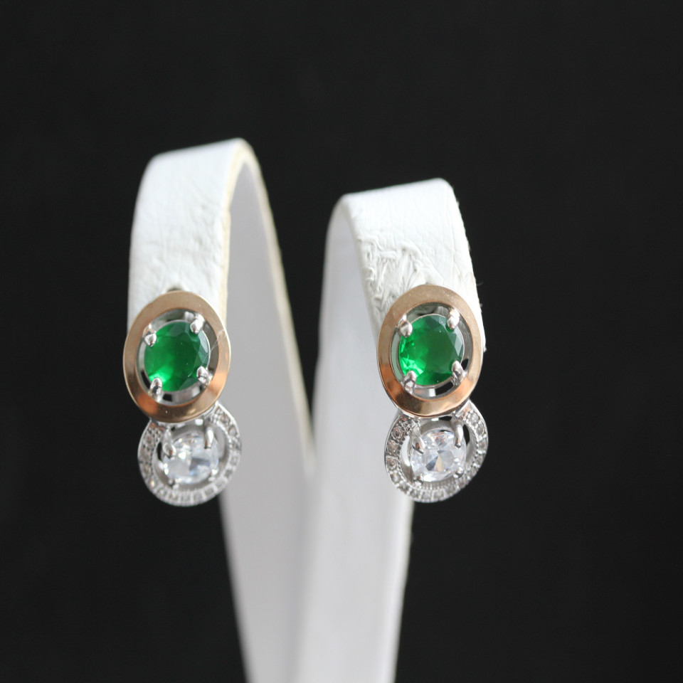 Сережки 393 альпініт зелений Rh Timofeev