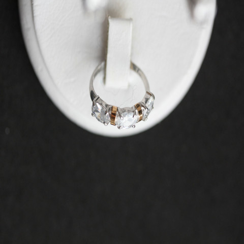 Перстень 396 цирконій білий Rh Timofeev