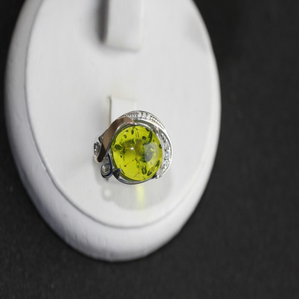 Перстень 277 янтарь зелений Rh Timofeev 2