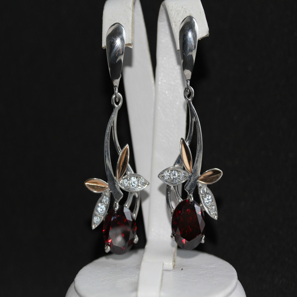 Сережки 536 альпініт червоний Rh