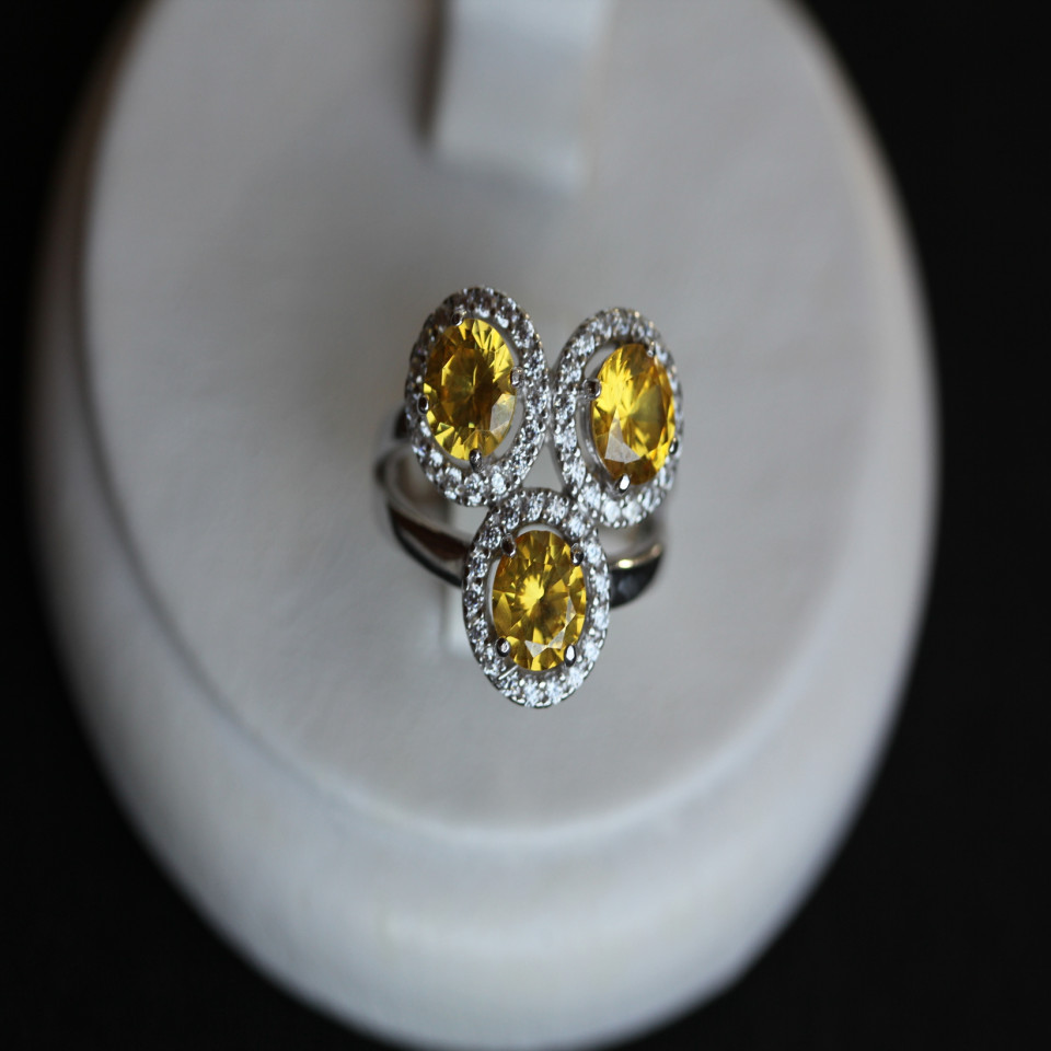 Перстень 565 альпініт жовтий Rh Timofeev