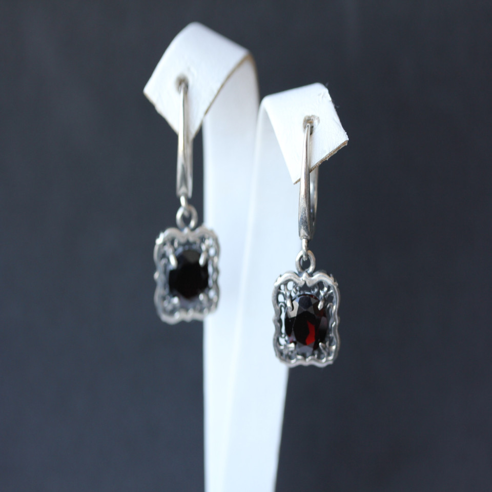 Сережки 610 гранат Timofeev